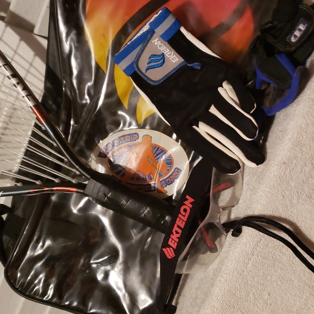 Ektelon Racket - Picture 6 of 11